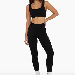 Set Active SCULPTFLEX leggings in ONYX - NWOT